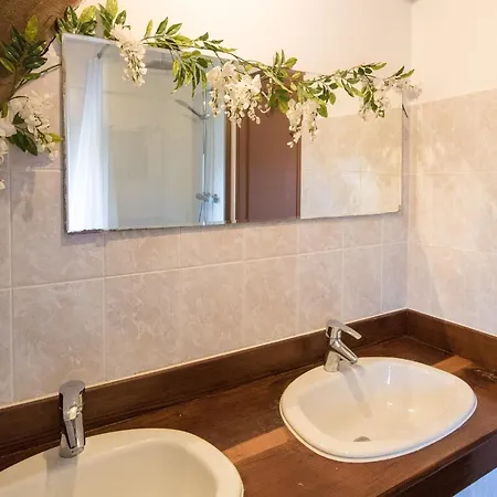 Casa vacanze With Private Pool Large Garden And Playground Thenon